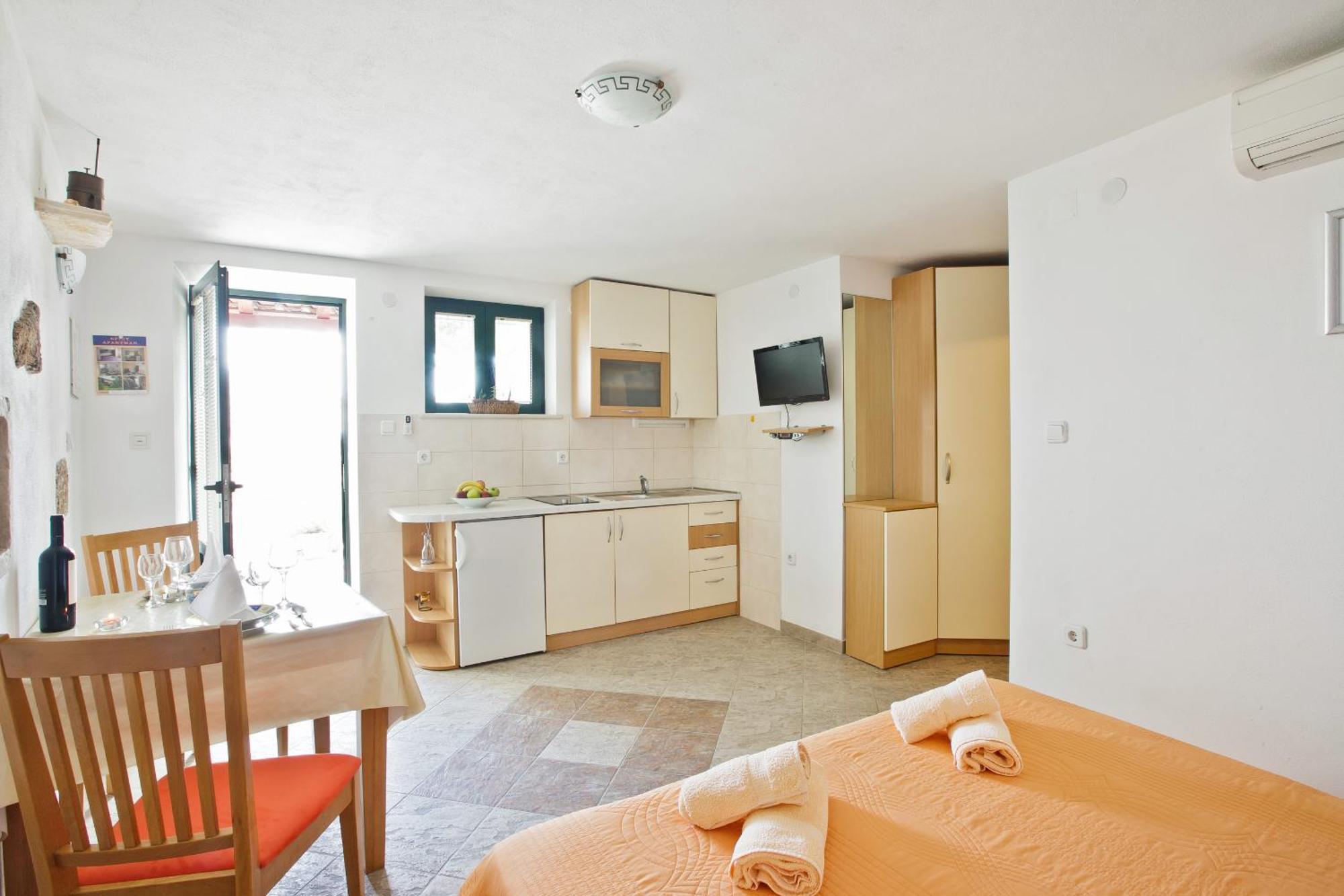 Paradise Stone Apartments 볼 객실 사진