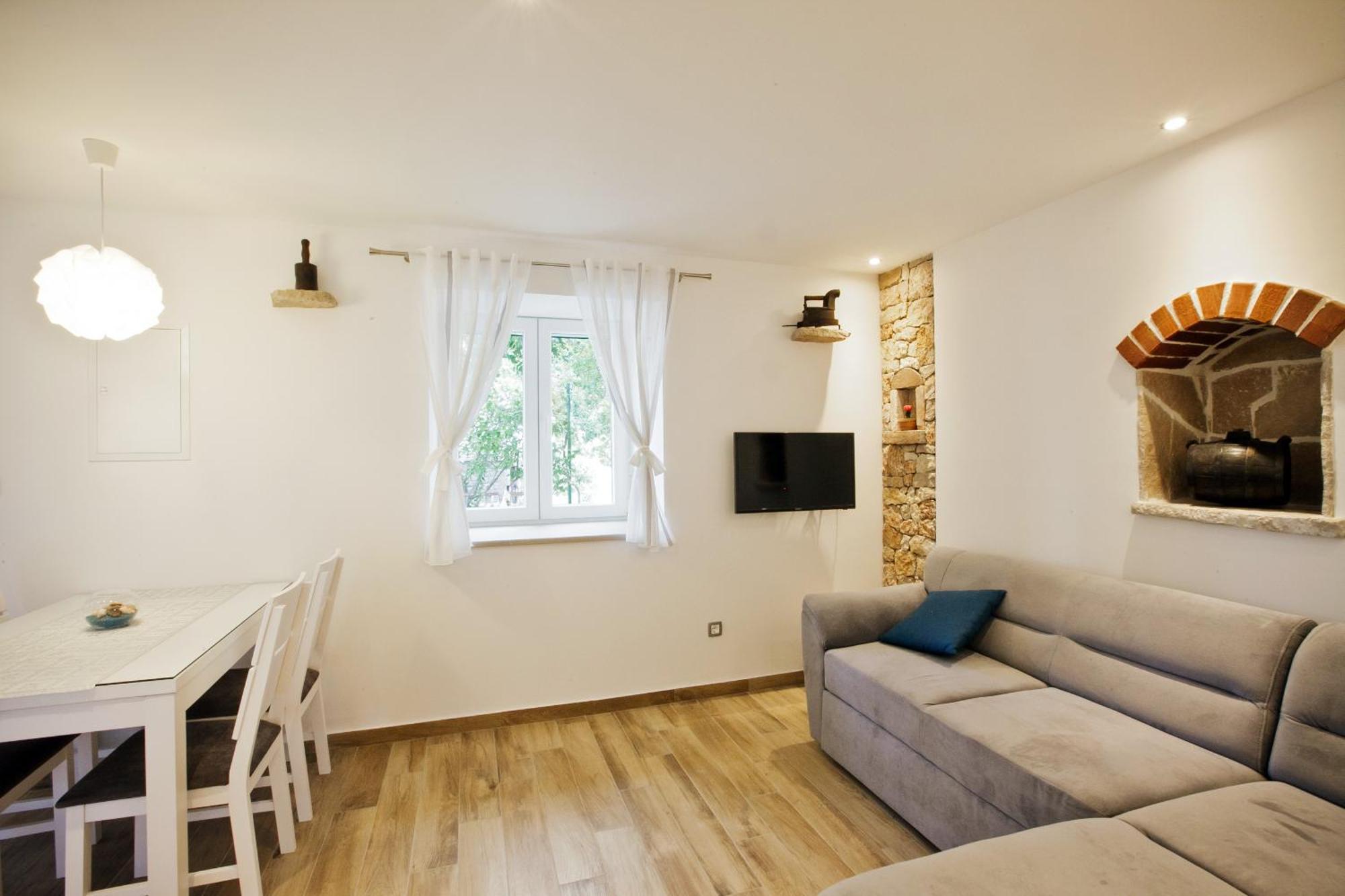 Paradise Stone Apartments 볼 외부 사진