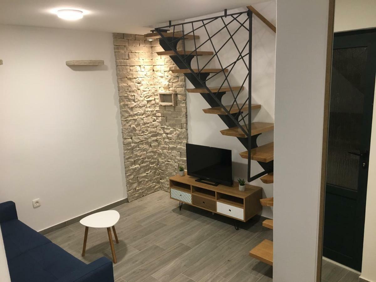Paradise Stone Apartments 볼 외부 사진